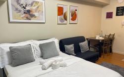 Staycation in Manila near  US Embassy , UP and PGH