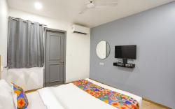 Via The Vaishali Dakshini Pitampura