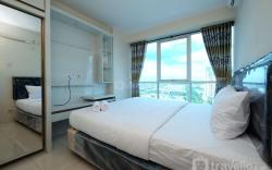 Comfy Elegant 2BR Tifolia Apartment By Travelio