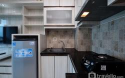 Comfy Elegant 2BR Tifolia Apartment By Travelio