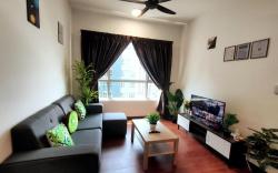 Beauty Home 2R2B, 15km to Uitm, 6 Pax, 2 Parking