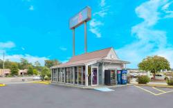 Motel 6 Tuscaloosa, AL – University