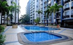 Cozy 2 Bedroom Unit with Balconies Fronting Pool