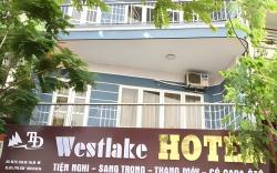 WestLake Hotel - 215 Trich Sai - by Bay Luxury