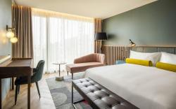 Renaissance Porto Lapa Hotel