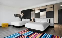 Aloft Kansas City Country Club Plaza