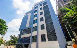 FabHotel W Grand Suites - Nr Lanco Hills, Manikonda