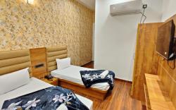 Hotel 4S Niwas