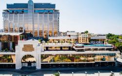 SEVEN VISIONS HOTEL, The DVIN