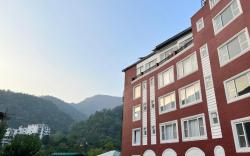 Terrakotta Rishikesh