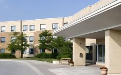 Residence & Conference Centre - King City