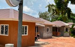 Nadohn-Homestay Bungalows 
