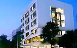MaxOne Hotels Premier Melawai