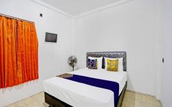 SPOT ON 92452 Griya Sandi Residence Family 