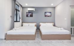 Apartment 2 beds-Balcony-Near Airport