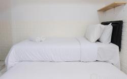 Studio at 2nd Floor Jarrdin Cihampelas By Travelio