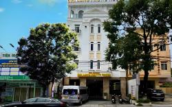 Thi Long Phung Hotel