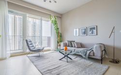 Fancy Apartment With Mesmerizing Canal Views
