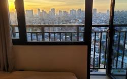Panoramic View w/ Balcony Near Airport & Sky Way 4