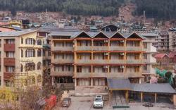 Hill River Resort by West Western(Centrally Heated & Air Cooled