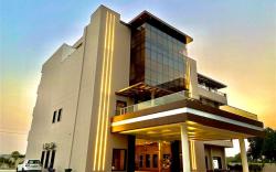 VIJAY VILAS-LUXURY HOTEL