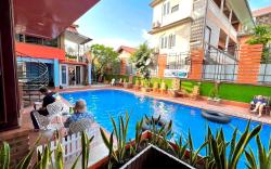 Ruby Riverside Hotel & Hostel