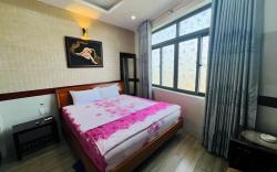 RedDoorz Hoang Thanh Thuy 4 near An Suong