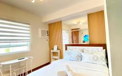 Staycation near mall w/ 3 beds+Free Pool+Netflix