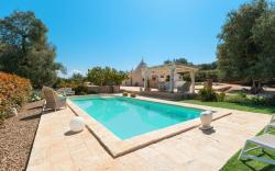 Trullo Milù with Private Pool by Apuliarentals