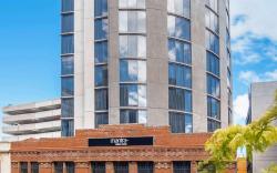 Mantra on Collins Hobart