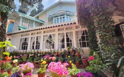 IVANHOE HOTEL (A Heritage Property)