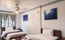 C BUBBLE DIVING RESORT DELUXE Twin Bed Room