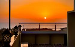 Fanta Sea Home Stay -2BHK Private Terrace Sea View