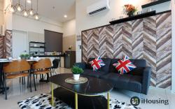 Ong Kim Wee Chilling W Family Suite 2315 iHousing