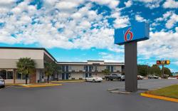 Motel6 McDonough, GA