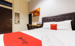 RedDoorz near Waterpark Citra Garden Medan