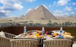 Crowne pyramids view inn 