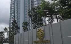 JB Green View Luxury Condo w 2 free parking wifi