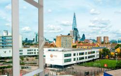 RestUp London Hostel