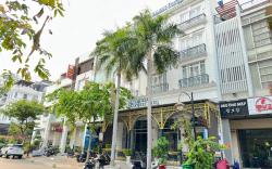 Capital O 1177 Saigon Sweet Hotel