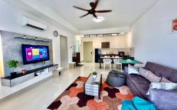 New Bali Kota-1Room/4-6pax/nr jonkerstreet 10minit