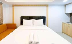 Modern Look Studio at De Prima Apt By Travelio
