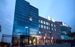 Golden Plaza Hotel