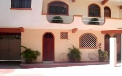 Hotel y Bungalows Olivares