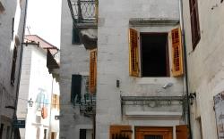 Apartments Wine House Old Town