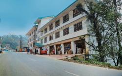 THE MANSAROVAR HOTEL BY CHARIOT HOTELS & RESORTS  