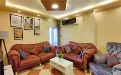 Charming, newly furnished 3BR apt in Main in Cairo