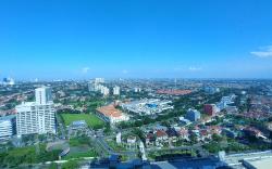 The Calmer @ Anderson Apartemen conneting to Mall