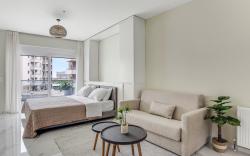 Sanders Old Port - Simple Studio w Balcony