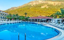 MONTEBELLO RESORT
